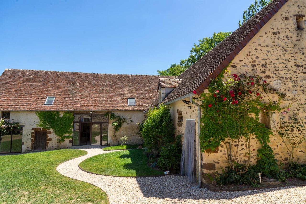Chambre D'Hotes Chez Artiste Verrier, La Perriere - Perche Buitenkant foto